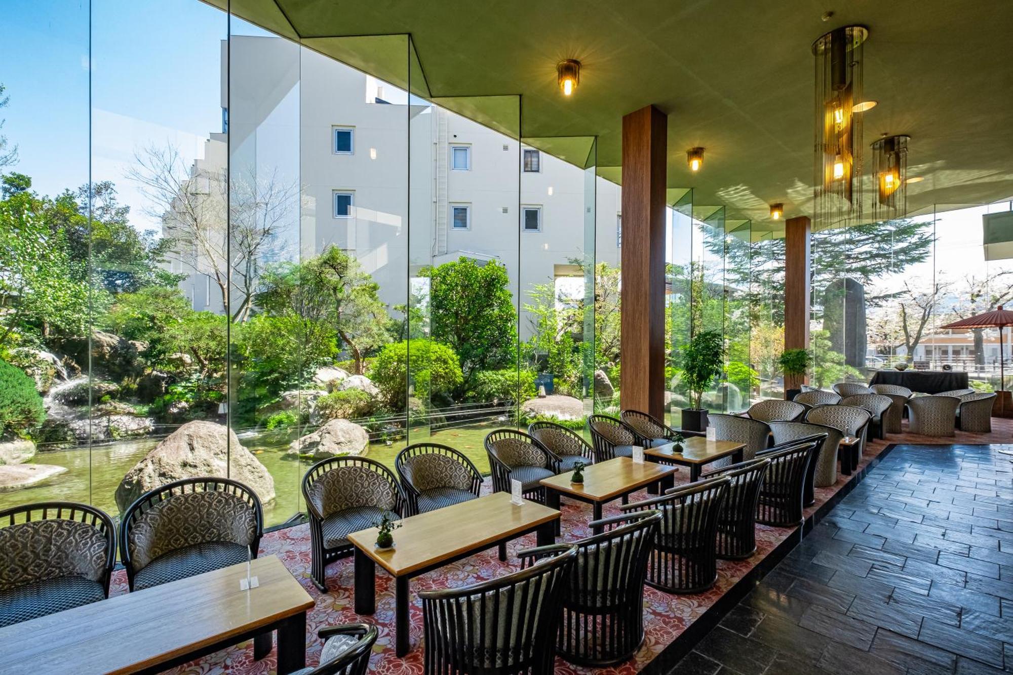 Hotel Hatta Fuefuki Buitenkant foto